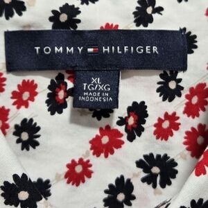 Clothes~ Tommy Hilfiger Short Sleeve Top Camp Shirt~ Women’s Size XL. X-Large